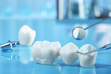 インプラント治療の「抜歯待時埋入法」について