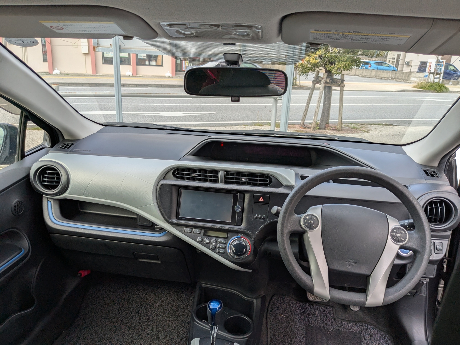 インプラント手術後の車の運転