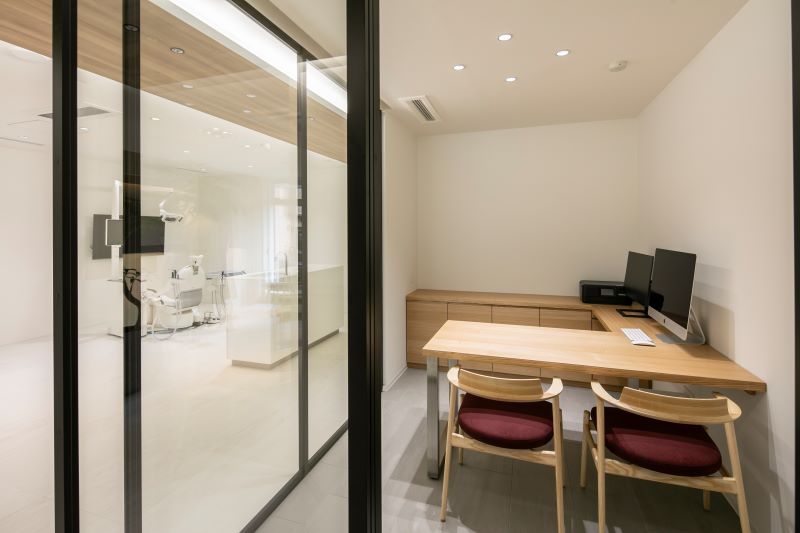 MOMOSE DENTAL CLINIC