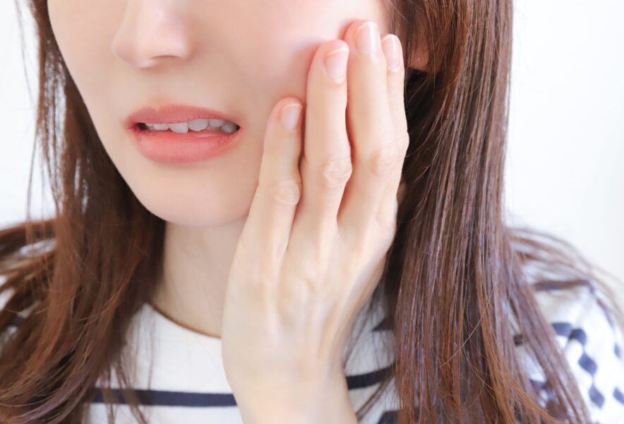 サイナスリフトで痛みが出ることはある？治療中のトラブルや対処法も紹介します
